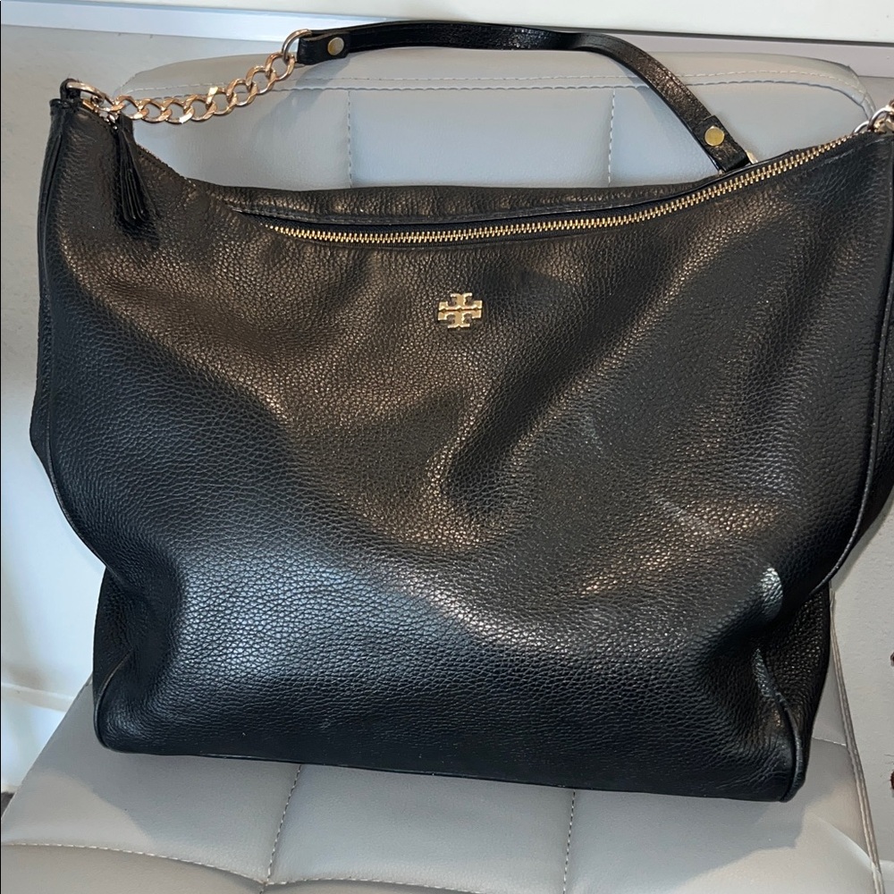 Tory Burch Black Leather Shoulder Bag with Gold Chain.